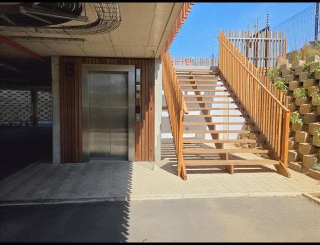 3 BEDROOM PROPERTY TO RENT IN COMPENSATION BEACH